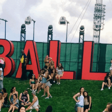 Black & White Business